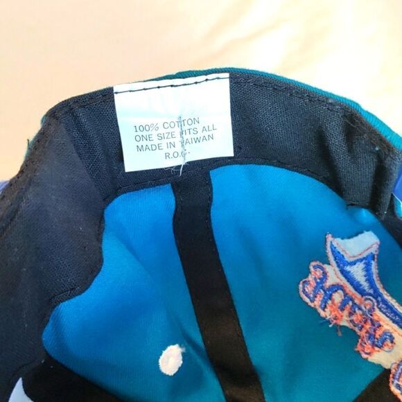 Vintage B.U.M Equipment Hat - Picture 6 of 6